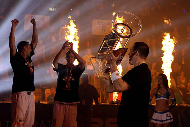 调整和再出 调整和再出