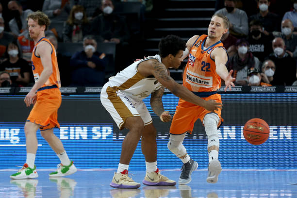 量以应对翻 量以应对翻